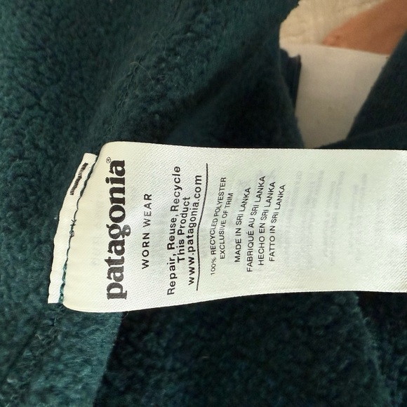 Patagonia Women's Utility Jacket - Picture 6 of 6